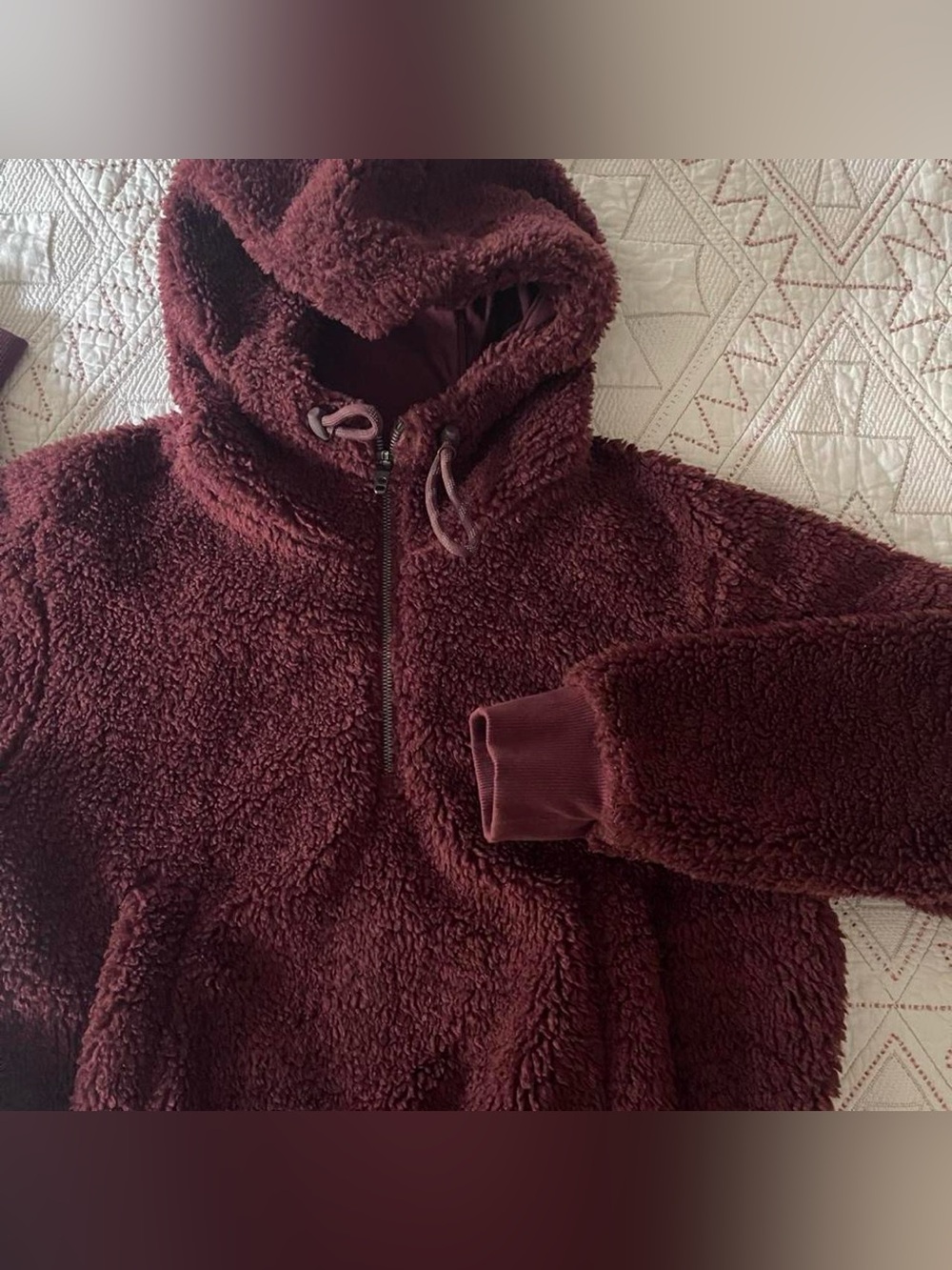 Lululemon burgundy fleece scuba half zip hoodie
